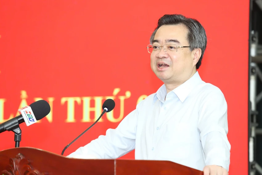 Ông Nguyễn Thanh Nghị, Phó Bí thư thường trực Thành ủy, Bí thư Đảng uỷ các cơ quan Đảng TP.HCM, triển khai một số nhiệm vụ trọng tâm trong quý II-2025. Ảnh: THANH THÙY Ông Nguyễn Thanh Nghị: Sắp xếp đơn vị hành chính phải đảm bảo sát dân, phù hợp với đặc thù TP.HCM-ông-nguyễn-thanh-nghị.jpg