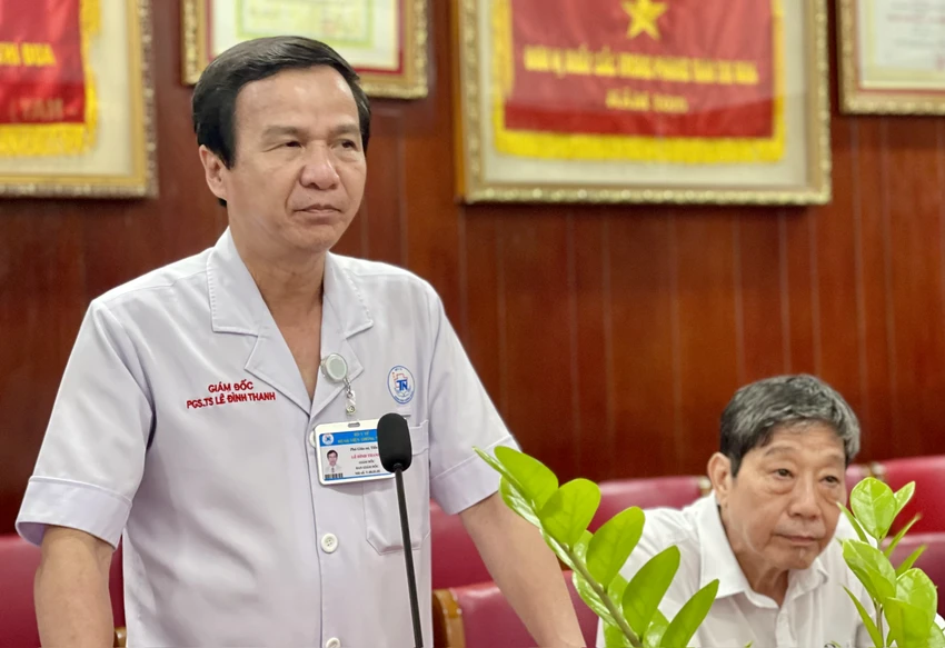 PGS.TS.BS Lê Đình Thanh, Giám đốc Bệnh viện Thống Nhất, chia sẻ về ca bệnh nhồi máu cơ tim. Ảnh: THẢO PHƯƠNG nhoi-mau-co-tim-2.jpg