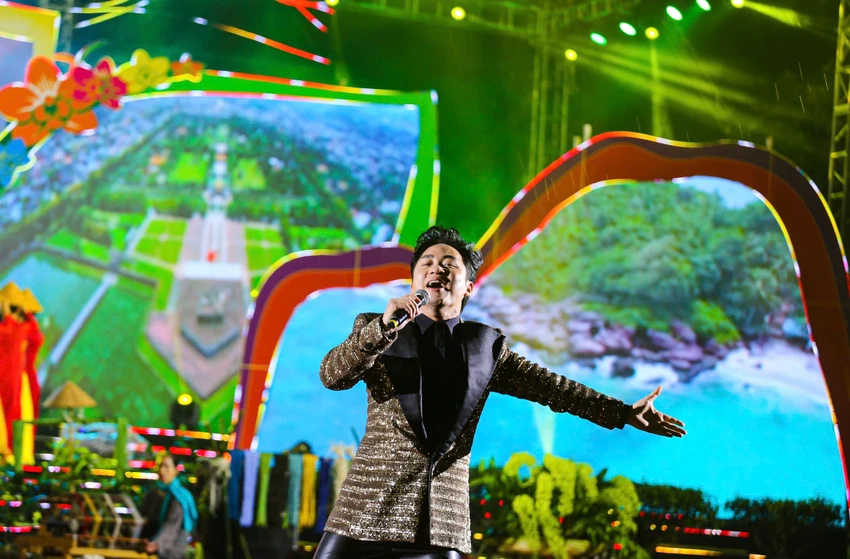 Ca sĩ Tùng Dương lần đầu tiên về với Bảo Lộc, Lâm Đồng. IMG_20241215_083939.jpg
