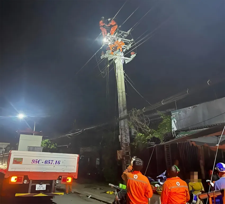 UBND tỉnh Hậu Giang vừa ban hành Quyết định phê duyệt Kế hoạch cung cấp điện và phương án ứng phó với trường hợp mất cân đối cung cầu điện năm 2024. Ảnh: HOÀNG CƠ Hậu Giang lên phương án ứng phó mất cân đối cung cầu điện năm 2024