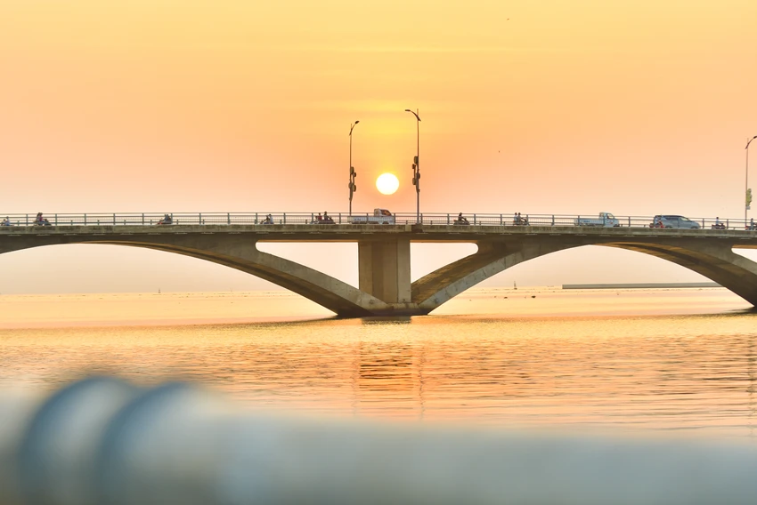 Vịnh Rạch Giá sẽ có cầu dài khoảng 2,8km đi qua không chỉ kết nối giao thông liên vùng mà còn là công trình mang tính nghệ thuật cho phố biển Kiên Giang. Ảnh: MINH TRUNG Kiên Giang đầu tư 3.900 tỉ đồng xây dựng cầu nối An Biên - Rạch Giá