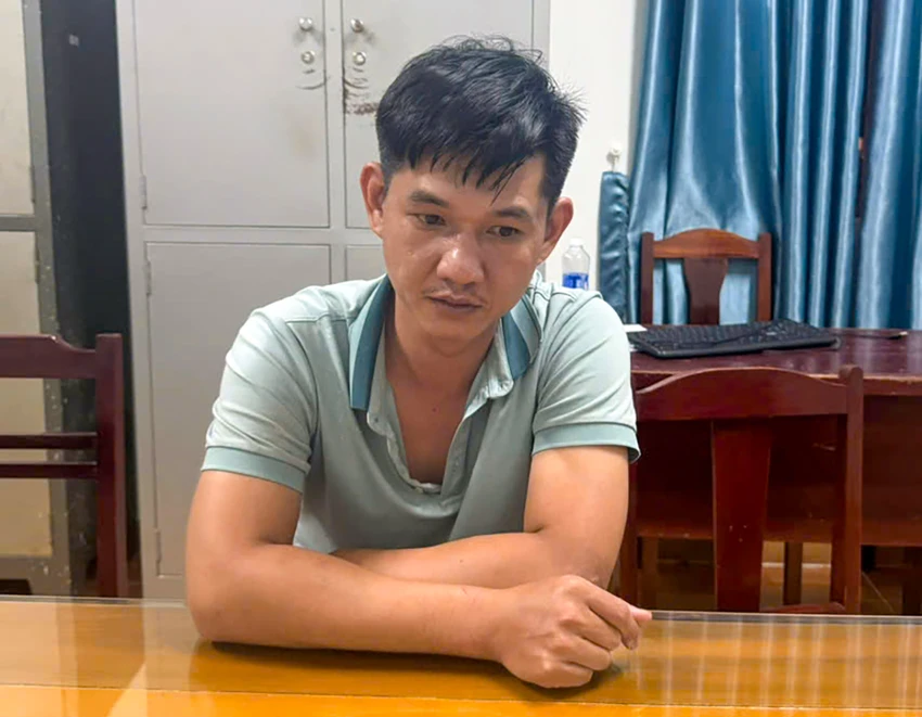 Bằng thủ đoạn đưa ra thông tin gian dối, ông Đức đã chiếm đoạt tiền của nhiều người dân trên địa bàn TP Phú Quốc, với số tiền hơn 10 tỉ đồng để trả nợ cá nhân nhân và chi tiêu. Ảnh: VĂN VŨ tp-phu-quoc-lua-dao-chiem-doat-tai-san-1.jpg