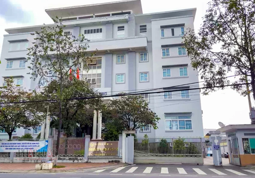 Thanh tra Bộ LĐ-TB&XH yêu cầu Giám đốc Bảo hiểm xã hội TP Cần Thơ kiểm điểm rút kinh nghiệm các tổ chức, cá nhân có liên quan đã để xảy ra các thiếu sót được phát hiện qua thanh tra. Ảnh: CHÂU ANH TP Cần Thơ còn 1.351 đơn vị sử dụng lao động chậm đóng bảo hiểm