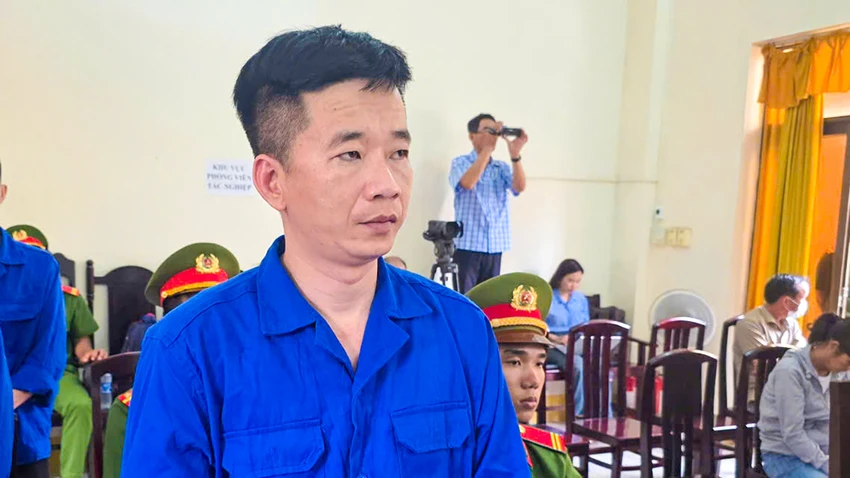Bị cáo Nguyễn Văn Thái (Thai bus). Ảnh: VĂN VŨ TAND Tỉnh Kiên Giang