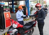 Giá xăng A95 không tăng, xăng E5 tăng nhẹ ảnh 1 Không tăng giá xăng, dầu