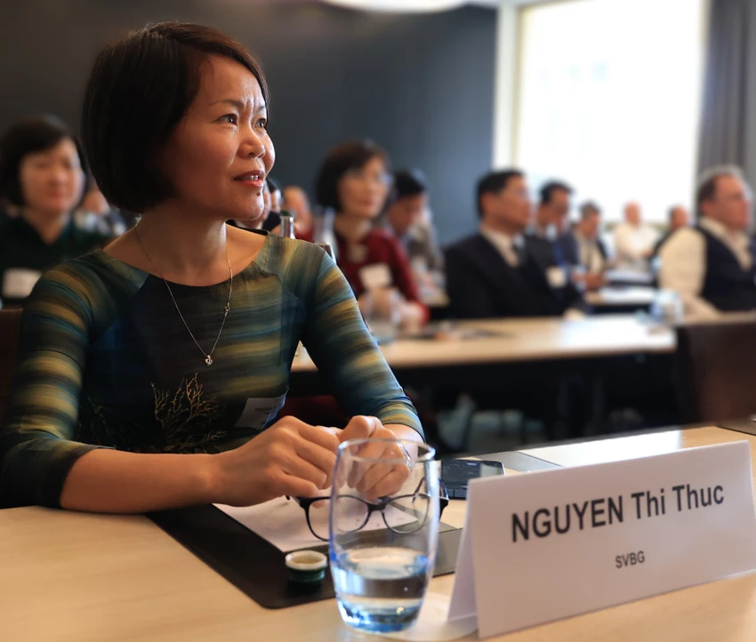 Bà Nguyễn Thị Thục (nhà báo Thục Minh), Chủ tịch tổ chức Nhịp cầu Kinh doanh Việt Nam -Thụy Sĩ (SVBG) nguyen-thi-thuc-kinh-te-viet-nam-kinh-te-thi-truong