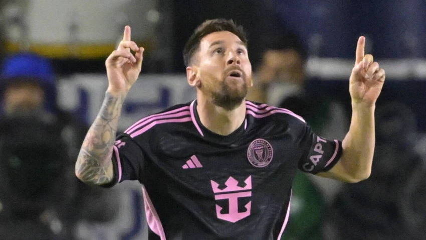 Messi vừa trở lại sau chấn thương đã tỏa sáng giúp đội nhà thắng trận. Ảnh: GETTY. sieu-pham-cua-messi-trong-tran-dau-ky-luc (2).jpg