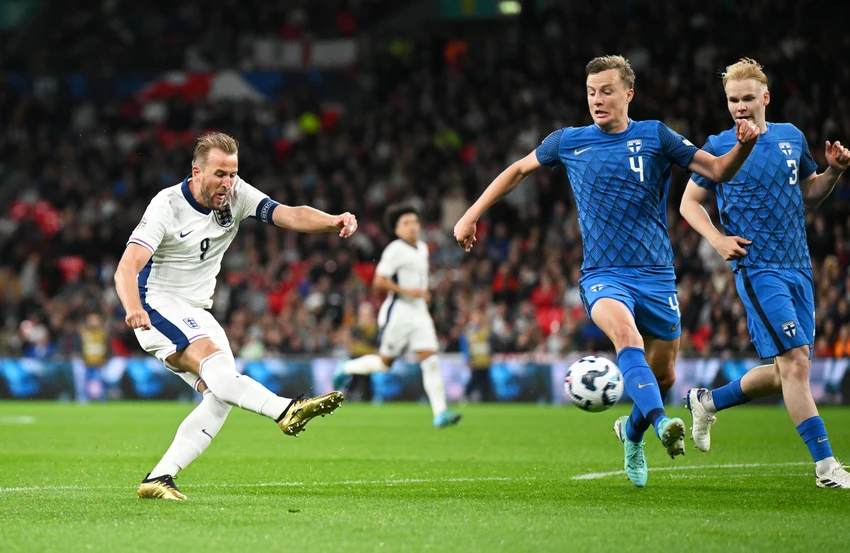Thủ quân Kane hai lần phá lưới Phần Lan ở sân Wembley. Ảnh: GETTY. đội trưởng Harry Kane