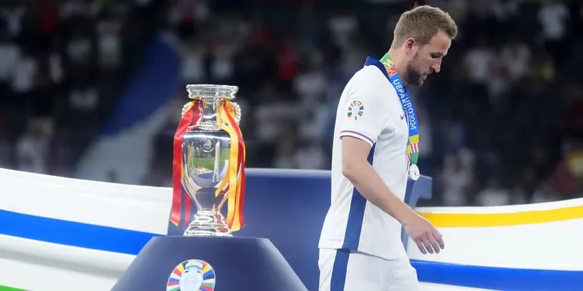 Harry Kane đã thua hai trận chung kết Euro liên tiếp. Ảnh: GETTY. doi-tuyen-anh-kho-xu-voi-harry-kane (3).jpg