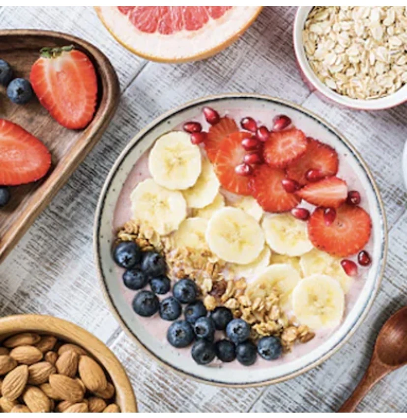 Bỏ bữa ăn sáng, ăn ngũ cốc và bánh ngọt có đường, bỏ qua protein trong bữa sáng là những sai lầm cần tránh vào bữa ăn sáng nếu bạn đang mắc bệnh tiểu đường. Ảnh: IStock. 5 sai lầm cần tránh vào bữa ăn sáng nếu bạn mắc bệnh tiểu đường.jpg