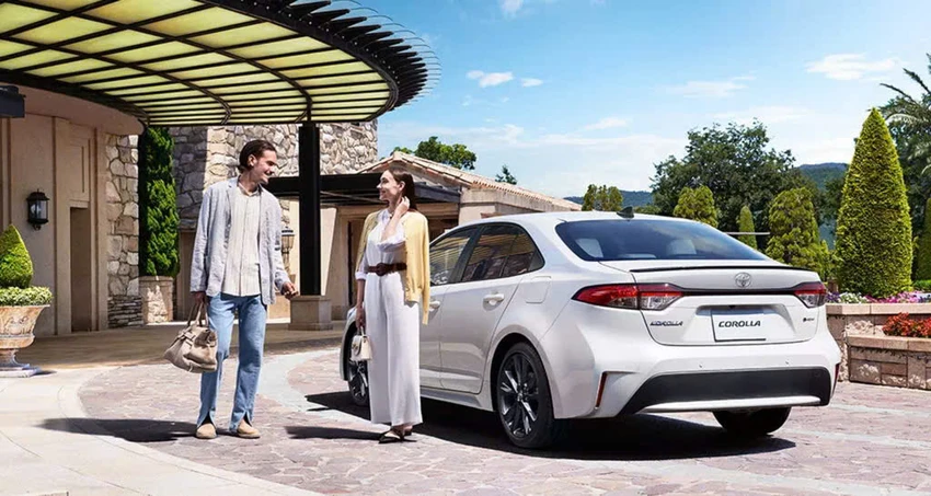 Toyota dừng bán Corolla động cơ xăng
