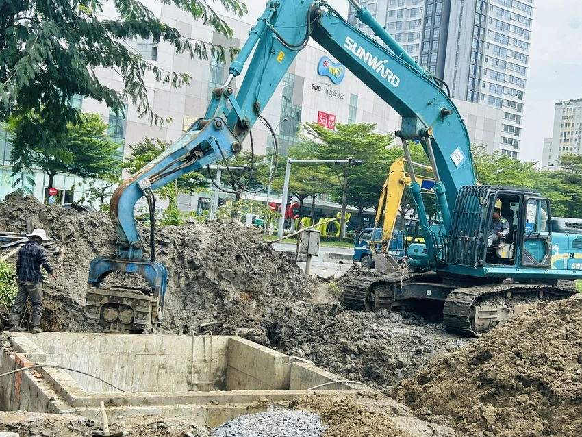 TP.HCM yêu cầu đẩy nhanh hàng loạt dự án trọng điểm. Ảnh: ĐT Nguyenvanlinh
