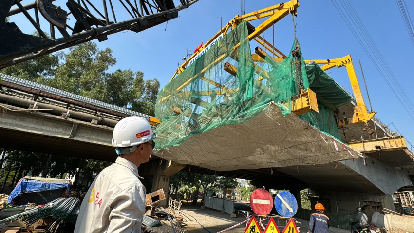 Dự án xây dựng nút giao An Phú tấp nập thi công xuyên Tết. nút giao An Phú, TP Thủ Đức