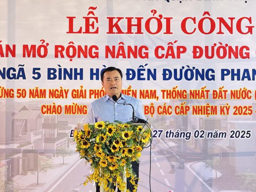 Phó Chủ tịch UBND TP.HCM Bùi Xuân Cường đánh giá cao sự nỗ lực của các đơn vị, sở ngành đã đảm bảo pháp lý để triển khai dự án. Phó Chủ tịch UBND TP.HCM Bùi Xuân Cường