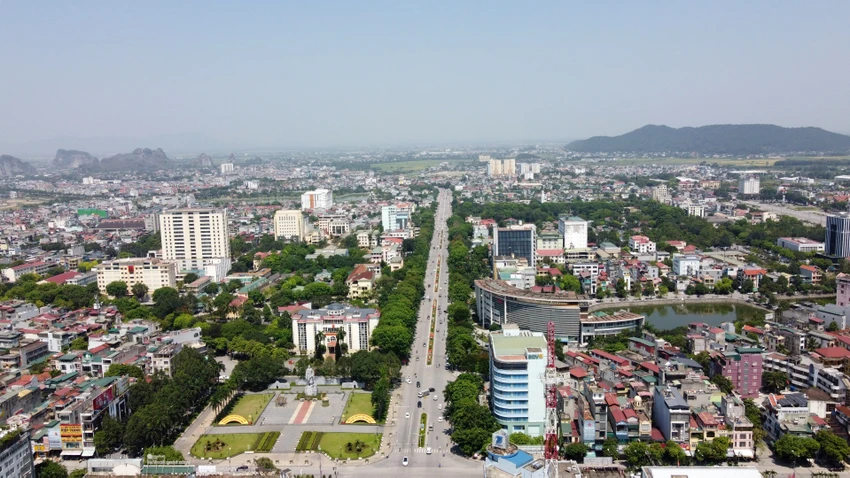 Từ trung tâm TP Thanh Hóa nhìn về huyện Đông Sơn trước ngày sáp nhập. Ảnh: ĐẶNG TRUNG Sáp nhập huyện Đông Sơn vào thành phố Thanh Hóa - 7.jpg