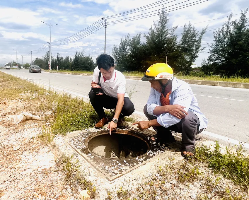 Gần 200 nắp hố ga ‘bốc hơi’ bí ẩn trên con đường 210 tỉ đồng ở Quảng Trị