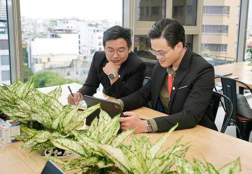 Các PruPlanner luôn được đồng hành và hỗ trợ trong suốt quá trình xây dựng sự nghiệp tại PRUVenture. PRUVenture with Prudential với chiến dịch ‘Táo bạo tạo ảnh hưởng’