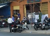 Kiểm tra chất lượng an toàn của các pa nô, áp phích quảng cáo ảnh 2 Dỡ biển quảng cáo, một người nghi bị điện giật chết