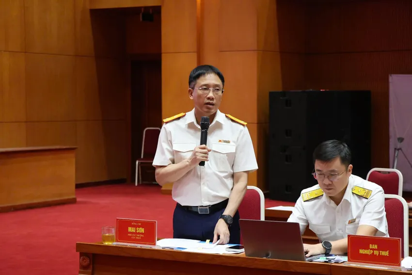 Phó Cục trưởng Cục Thuế khẳng định sẽ hỗ trợ hộ kinh doanh chuyển sang hóa đơn điện tử. Ảnh: Cục Thuế Mai Sơn Cục Thuế.jpg