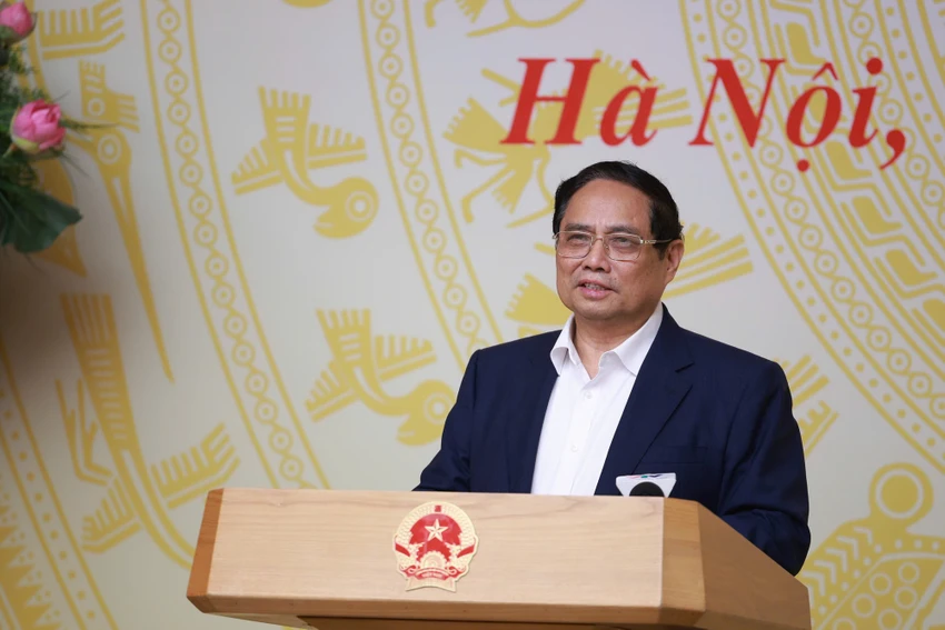 Thủ tướng Phạm Minh Chính nhấn mạnh, nghiên cứu đề xuất điều chỉnh, bổ sung chính sách pháp luật về đất đai. Ảnh: VGP