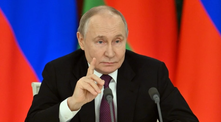 Tổng thống Nga Vladimir Putin ra tối hậu thư cho quân Ukraine ở tỉnh Kursk. Ảnh: SPUTNIK Ông Putin ra tối hậu thư cho quân Ukraine ở tỉnh Kursk