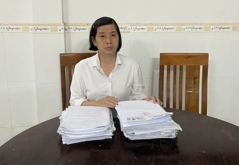 Bị can Nguyễn Thị Lan Hương. Ảnh: HĐ sổ hồng giả