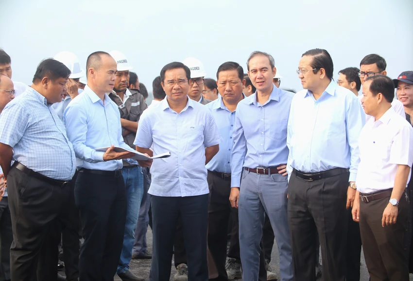 Bí thư tỉnh ủy Long An 3.JPG