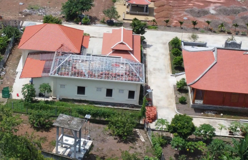 Hiện tại công trình này mới được tháo dỡ. Ảnh: TT xây dựng sai phép (2).jpg