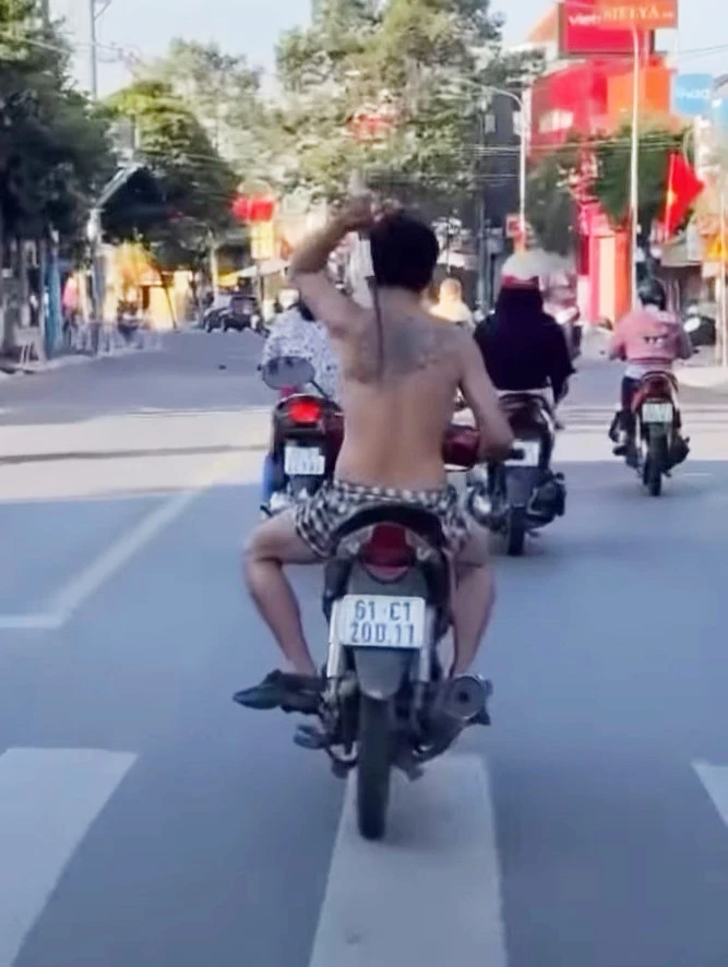 người đàn ông (2).jpg