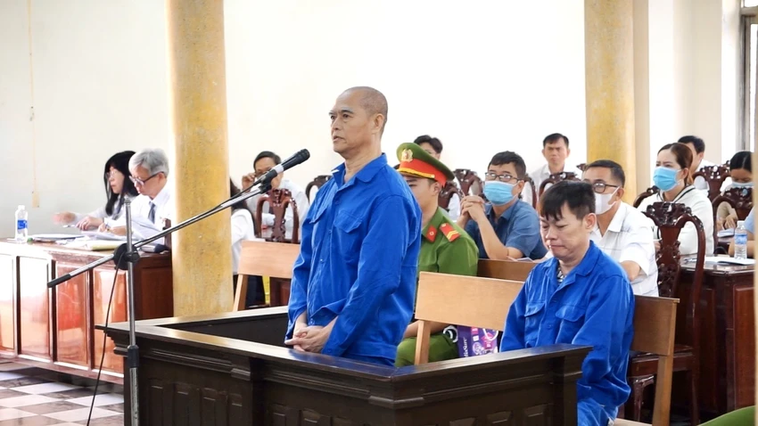 Tại phiên tòa trước đây, các bị cáo từng khai rằng Lưu Bách Thảo chỉ đạo lập hồ sơ khống lừa đảo chiếm đoạt hơn 600 tỉ của ngân hàng. Ảnh: HD Chuẩn bị xét xử vụ ngân hàng ở An Giang bị lừa đảo chiếm đoạt hơn 600 tỉ đồng