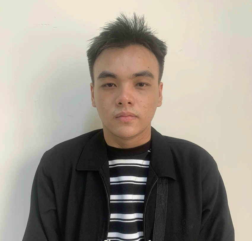 Nguyễn Tấn Long cũng thừa nhận tham gia tổ chức đánh bài Poker cùng Lan. danh-bai-poker-long.jpg