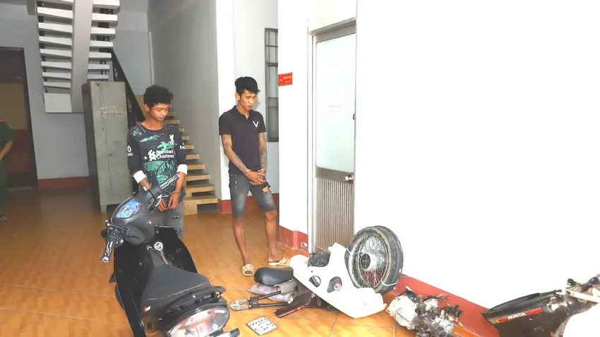 công an bắt quả tang trộm cắp tài sản