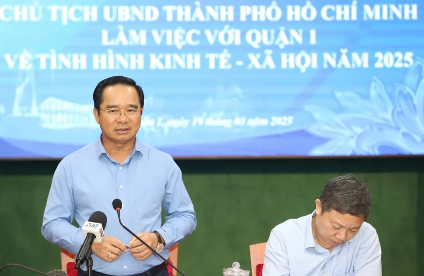 Chủ tịch UBND TP.HCM Nguyễn Văn Được phát biểu tại buổi làm việc. Ảnh: HÀ THƯ Chủ tịch UBND TP.HCM Nguyễn Văn Được: 'Đừng nghĩ kinh tế đêm là ăn nhậu...'