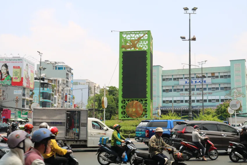 Vòng xoay Công trường Dân Chủ được đề xuất duy tu, cải tạo. vòng xoay