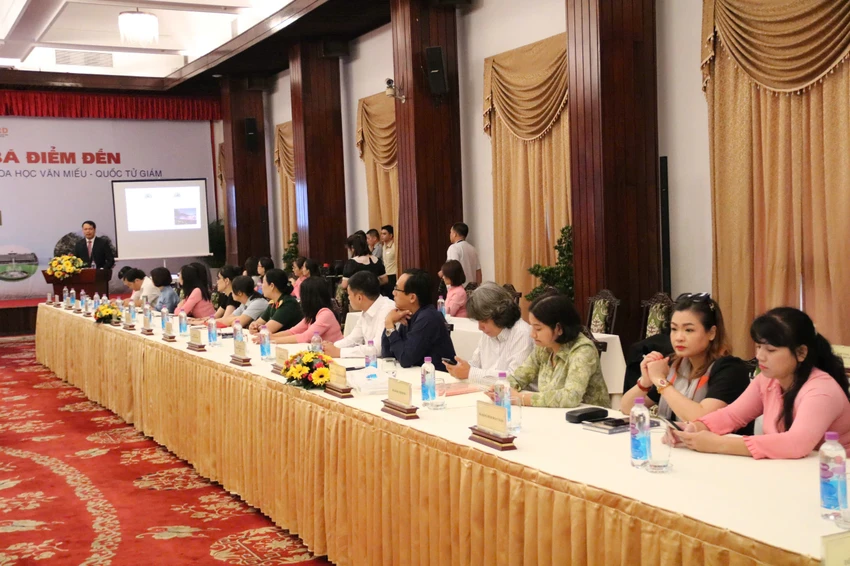 Diễn đàn thu hút đông đảo người tham gia. dinh-doc-lap-3.jpg
