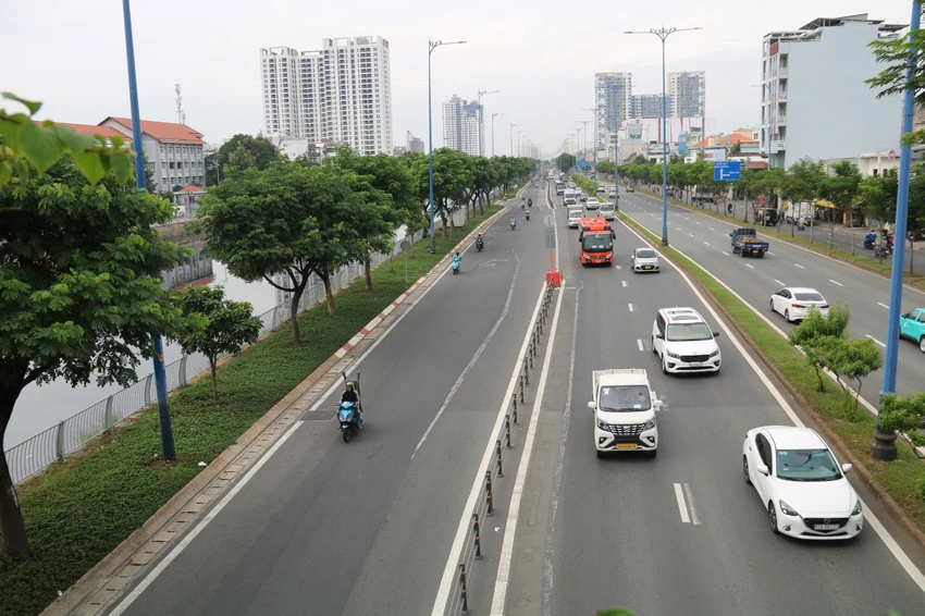 Đường Võ Văn Kiệt khoác diện mạo mới khang trang hơn, thông thoáng hơn. duong-vo-van-kiet-62.jpg