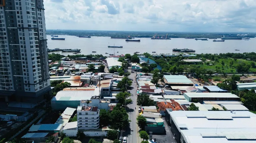 Khu vực cầu đường Phú Mỹ 2 băng qua, kết nối khu vực Nam Sài Gòn với tỉnh Đồng Nai. Ảnh: Đào Trang cua-ngo-phia-nam-1.jpg