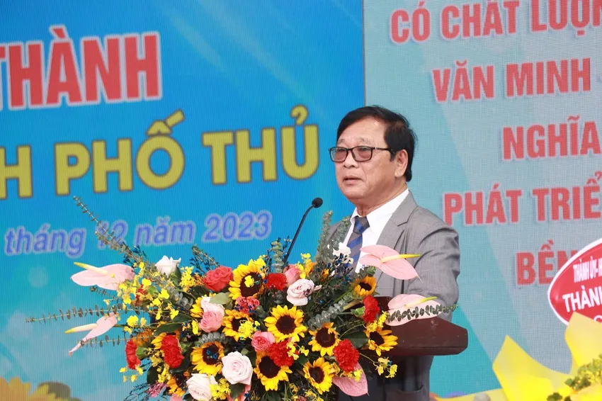 Ông Lê Hoàng, Giám đốc Công ty TNHH Đường sách TP.HCM duong-sach1-2620.jpg