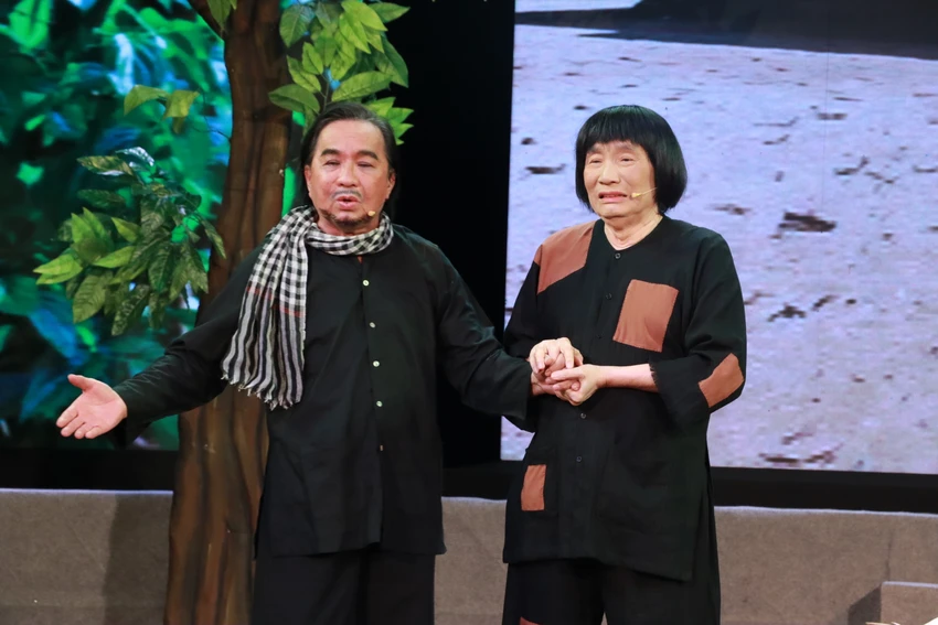 NSND Thanh Tuấn và NSND Minh Vương trong vở Đời cô Lựu minh-vuong9.JPG