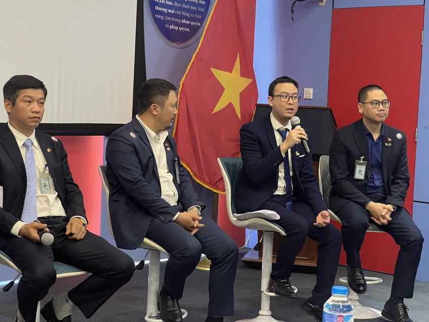 Ông Bùi Thanh Tùng, Chuyên viên chính, Phòng Xúc tiến thương mại và đầu tư, Cục Công nghiệp ICT, Bộ Thông tin & Truyền thông - Ảnh: NGỌC DIỆP 1203ThanhTung.jpg