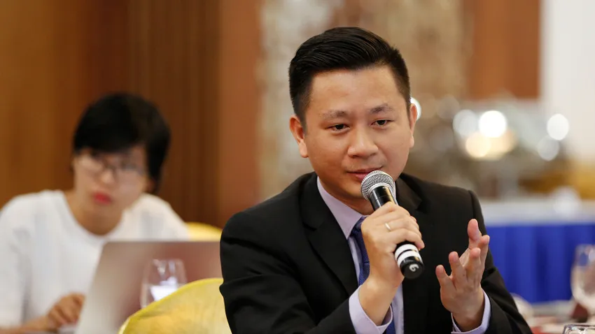 Chuyên gia kinh tế - tài chính Nguyễn Đức Hùng Linh NguyenDucHungLinh.jpg