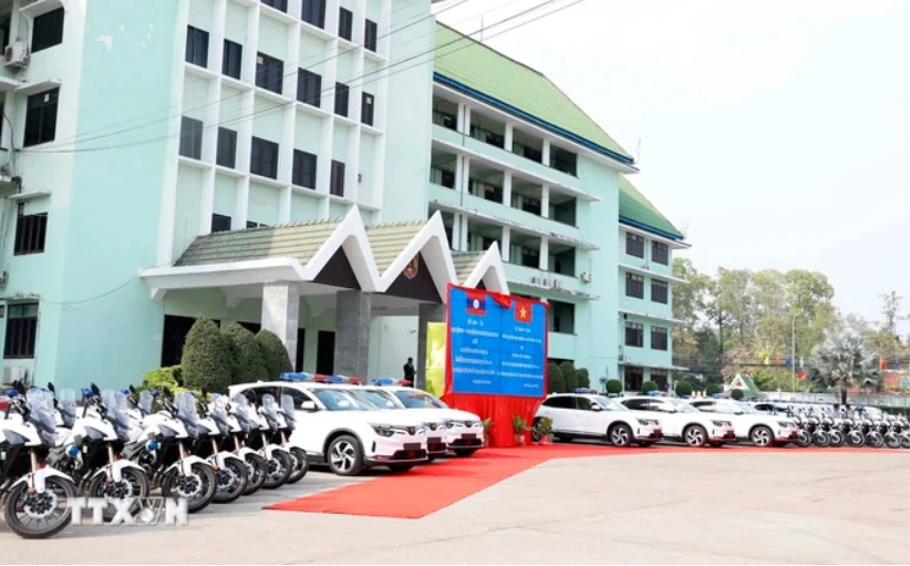 Việt Nam hỗ trợ Lào đảm bảo an ninh cho Năm Chủ tịch ASEAN 2024. (Ảnh: TTXVN) 0610B.jpg