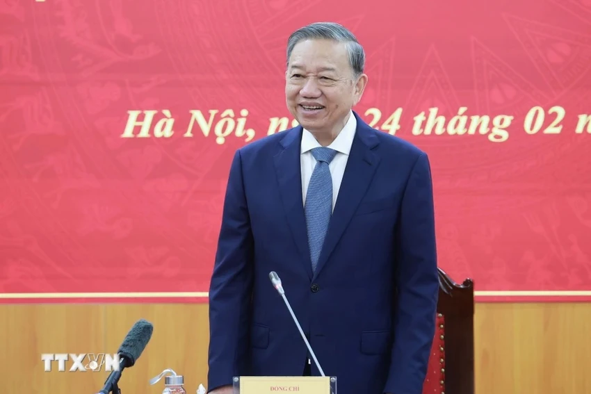 Tổng Bí thư Tô Lâm chủ trì buổi làm việc với Ban Chính sách, chiến lược T.Ư ngày 24-2 - Ảnh: TTXVN Việt Nam có thể tính đến phát triển “tiền kỹ thuật số có chủ quyền”