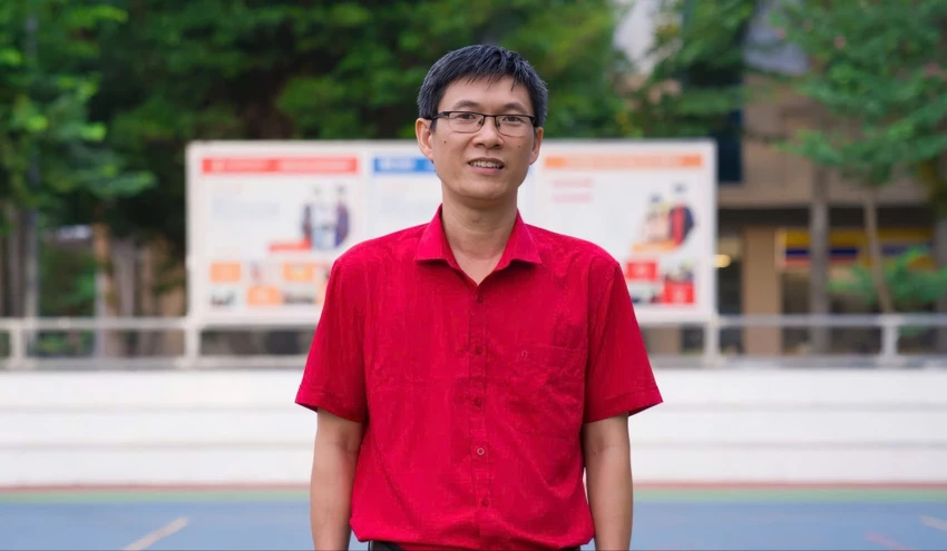 TS Nguyễn Văn Giao, Trưởng Ngành Công nghệ ô tô điện, Trường Đại học Công nghệ TP.HCM hướng dẫn cách sử dụng và bảo quản pin đúng cách. TS Nguyễn Văn Giao, Trưởng Ngành Công nghệ ô tô điện, Trường Đại học Công nghệ TP.HCM hướng dẫn cách sử dụng và bảo quản pin đúng cách.