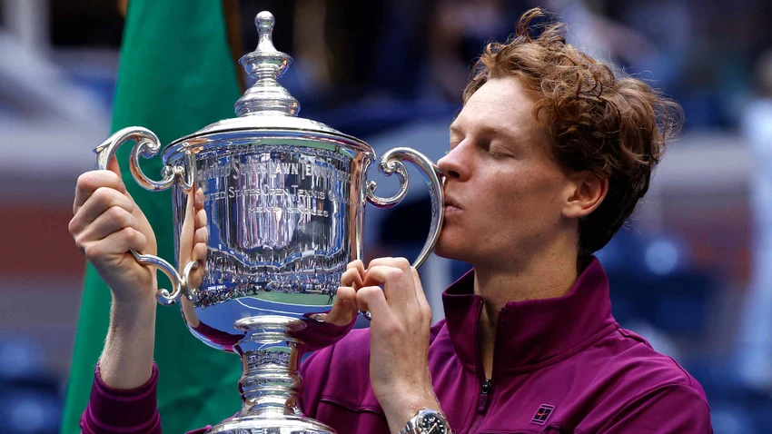 Sinner nâng danh hiệu Grand Slam thứ 2 tại Mỹ mở rộng 2024. Ảnh: ATP vo-dich-my-mo-rong.jpg