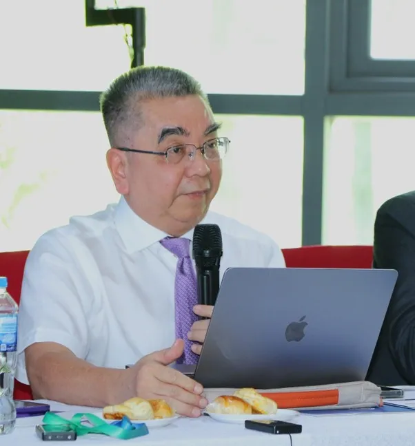 PGS.TS Nguyễn Ngọc Điện -– Người sáng lập, Cố vấn cao cấp, Giảng viên chương trình Thạc sĩ Luật Paris Panthéon-Assas tại Việt Nam. Ảnh: HÀ AN Trường Đại học Kinh tế - Luật đào tạo thạc sĩ Luật