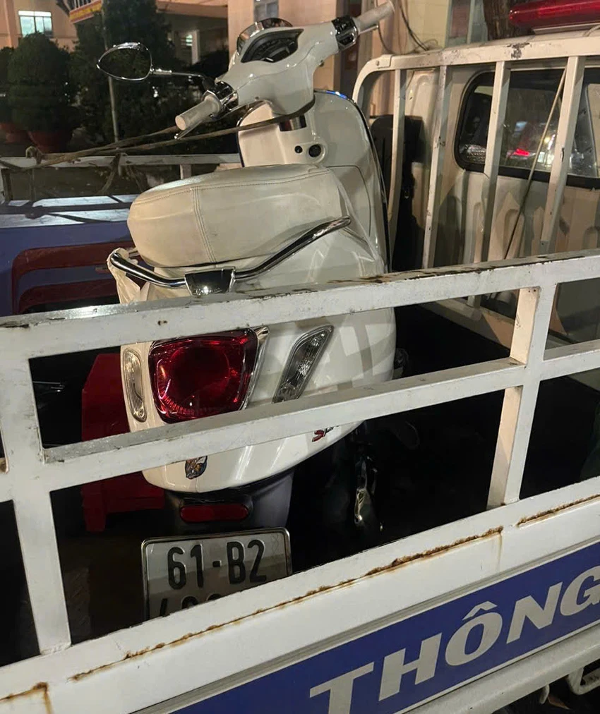 Phương tiện của V cũng bị tịch thu theo quy định. z7317226336184_505efedcc4a9f20eb9804d1f13ebba91.jpg