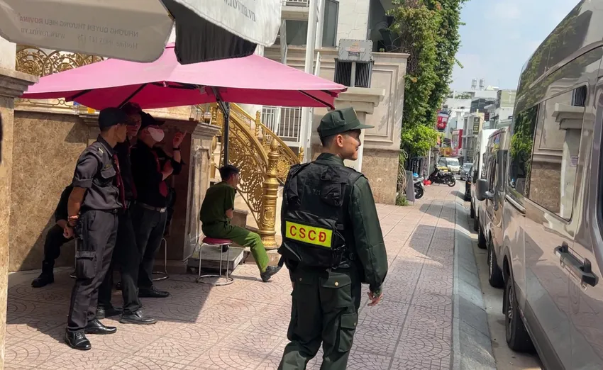 cong-an-kiem-tra-he-thong-tham-my-mailisa-o-tp-hcm-va-nhieu-tinh-thanh (5).jpg