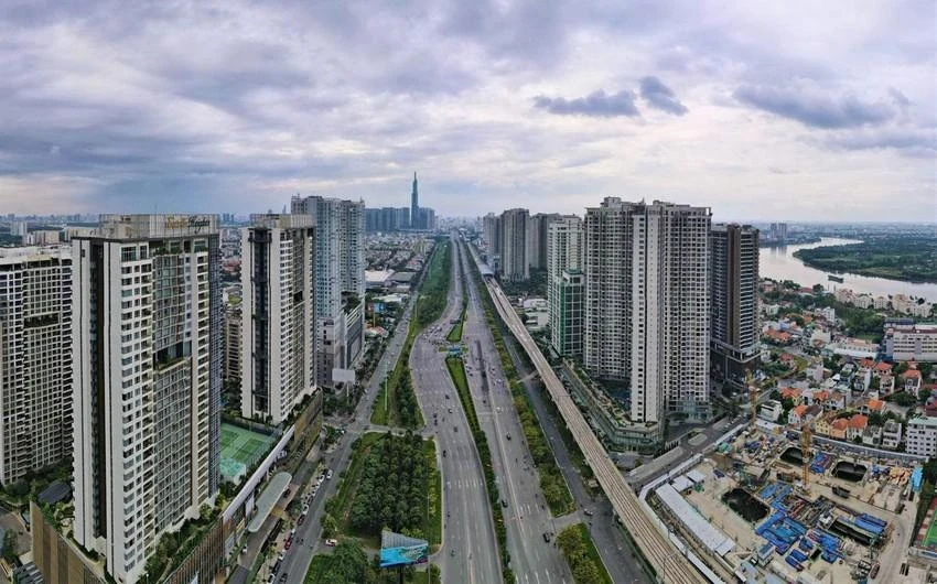 Nhà đất đang thế chấp, có công chứng được hợp đồng đặt cọc hay không, là vấn đề được nhiều người dân quan tâm. Ảnh: NGUYỆT NHI công chứng