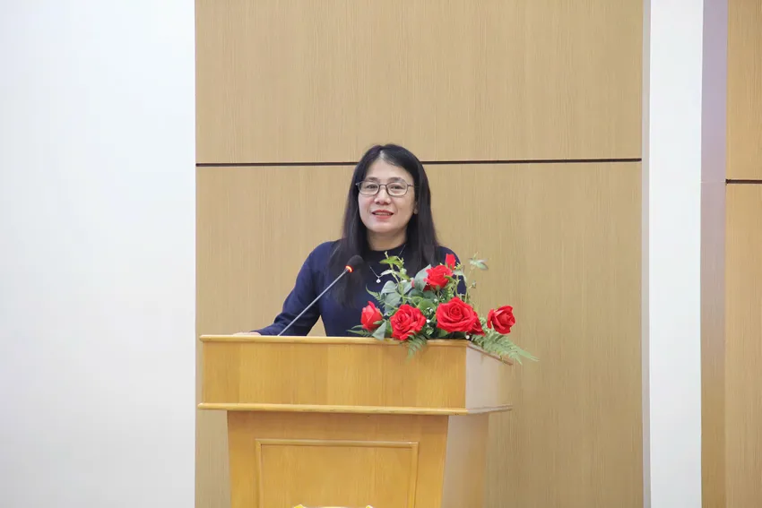 Bà Nguyễn Thị Phương Ngọc, Phó Giám đốc Sở Tư pháp TP.HCM, phát biểu tại hội nghị. Ảnh: TRẦN MINH IMG_5473.jpeg